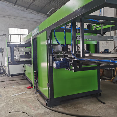 33 kW Plastik Vakuumformmaschine 2,2 kW Vakuumpumpenleistung