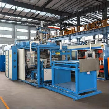 PLC-Steuerung 380V Thermoformmaschine für 710mm Breite 4000kg Kapazität