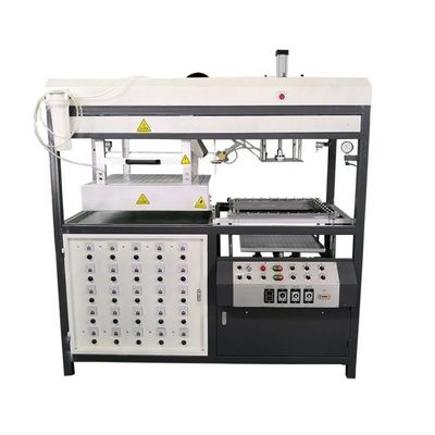 Kleine manuelle Blasenformmaschine mit maximaler Produktionsgeschwindigkeit 240 Mal/Stunde und Heizleistung 12,5 kW